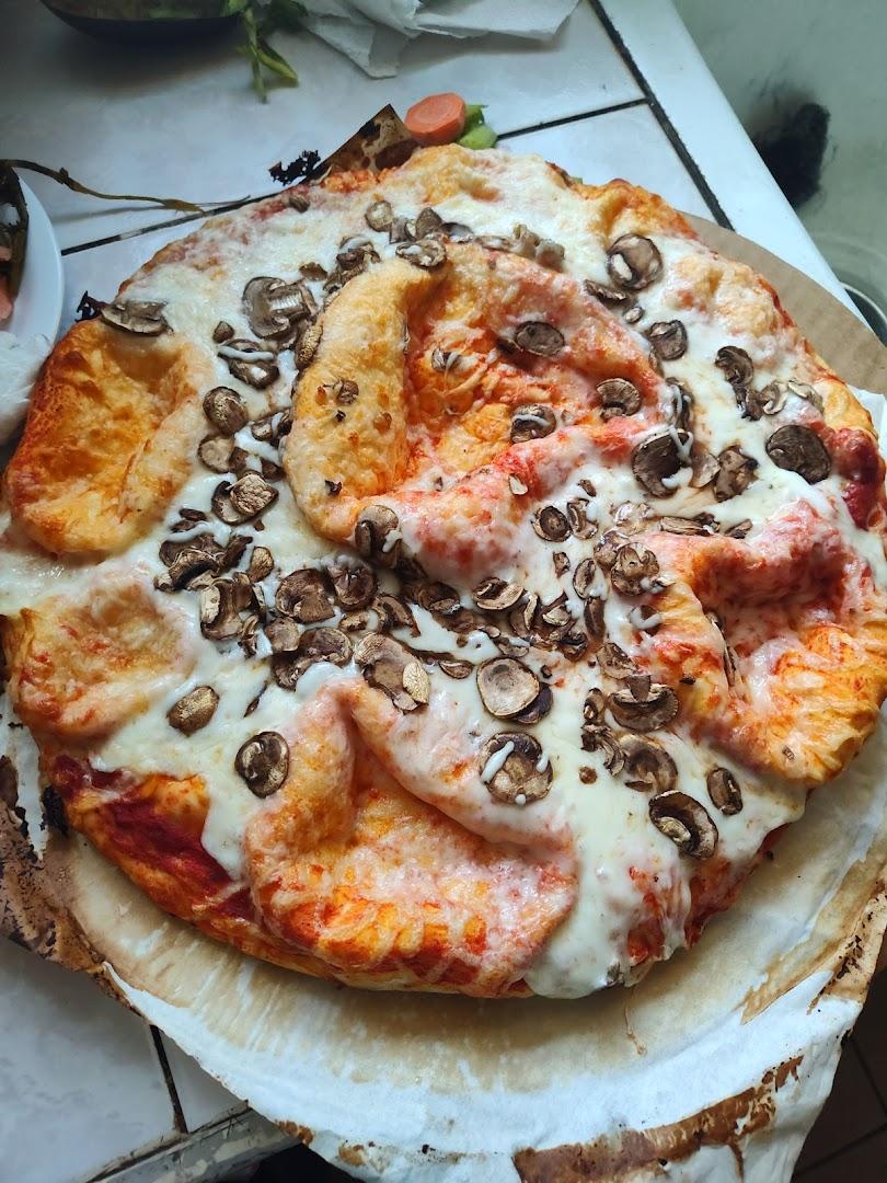 Romeo's Pizza Menu image 5